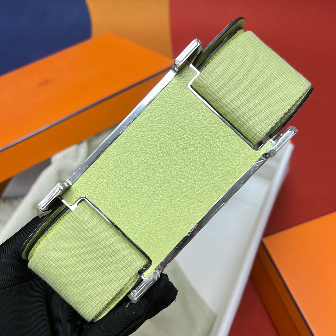 Hermes Geta Shoulder Bag In Green Kiwi Mysore Goatskin Leather